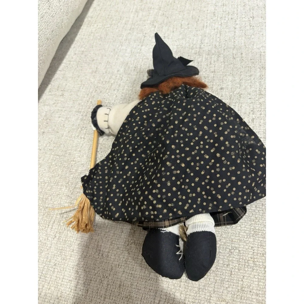 1999 Jo-Ann Patchwork Witch Shelf Sitter Black Cat Halloween